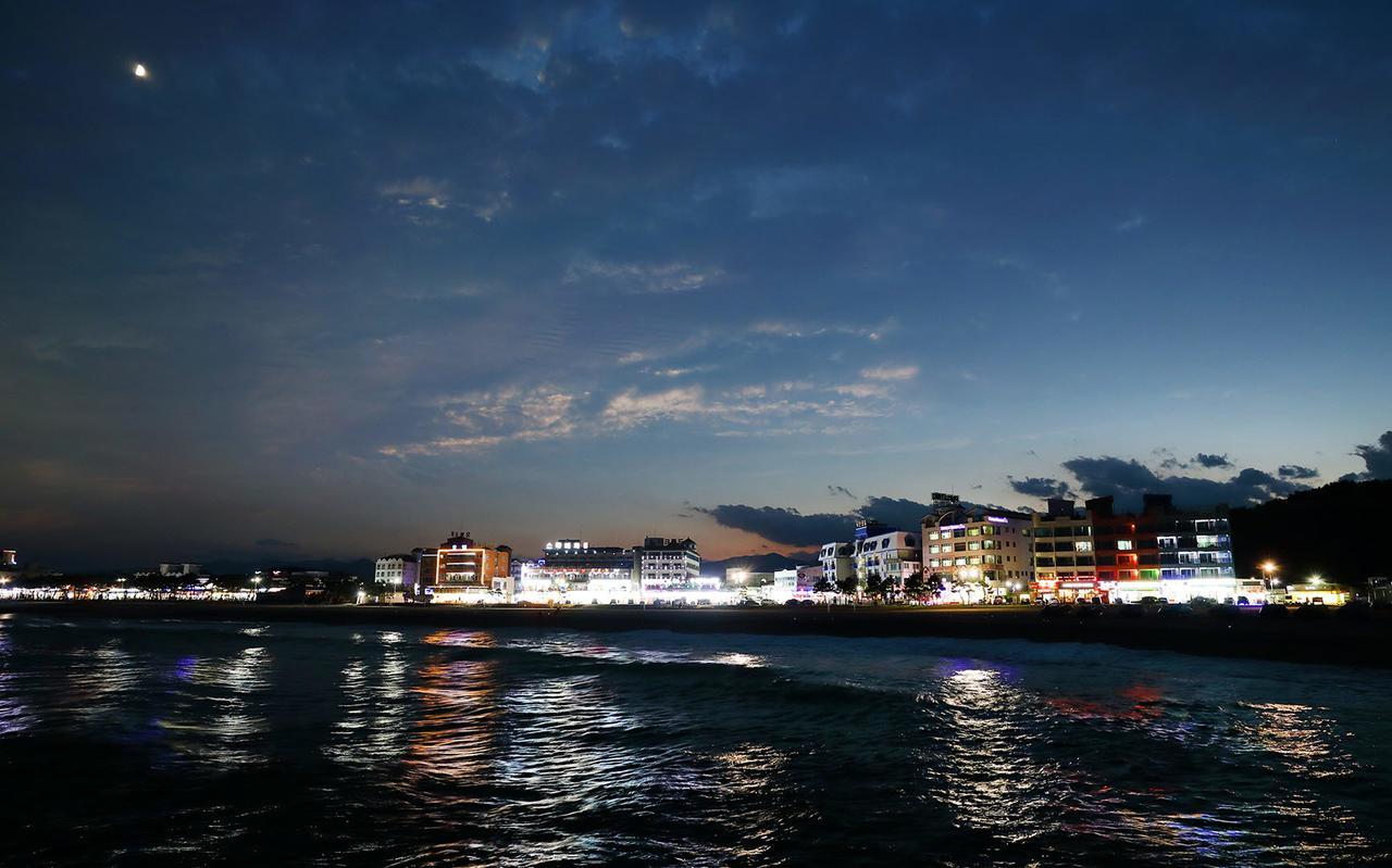 Naksan World Beach Янъян Экстерьер фото